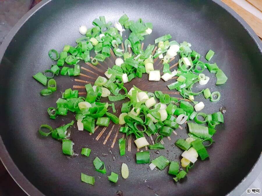 크래미-요리-게살-볶음밥-다이어트-레시피