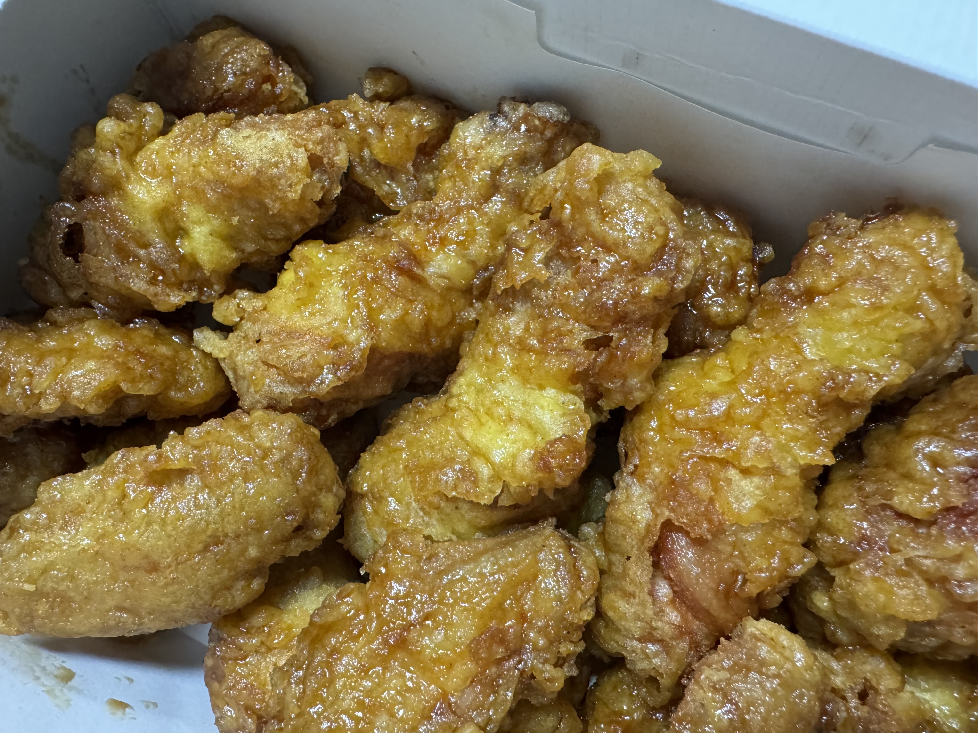교촌치킨_허니콤보