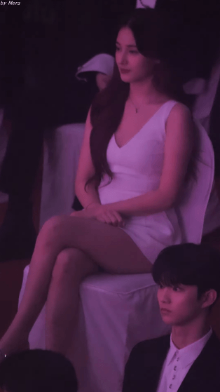 낸시 몸매 움짤