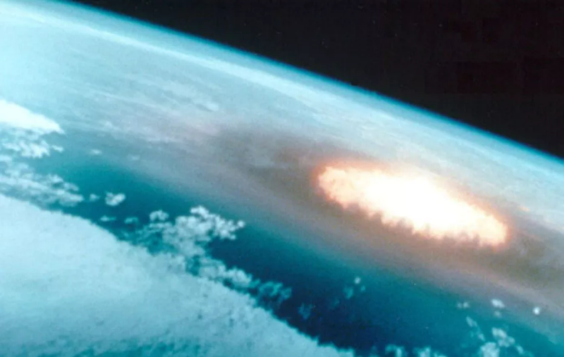 딥 임팩트 스틸컷 7