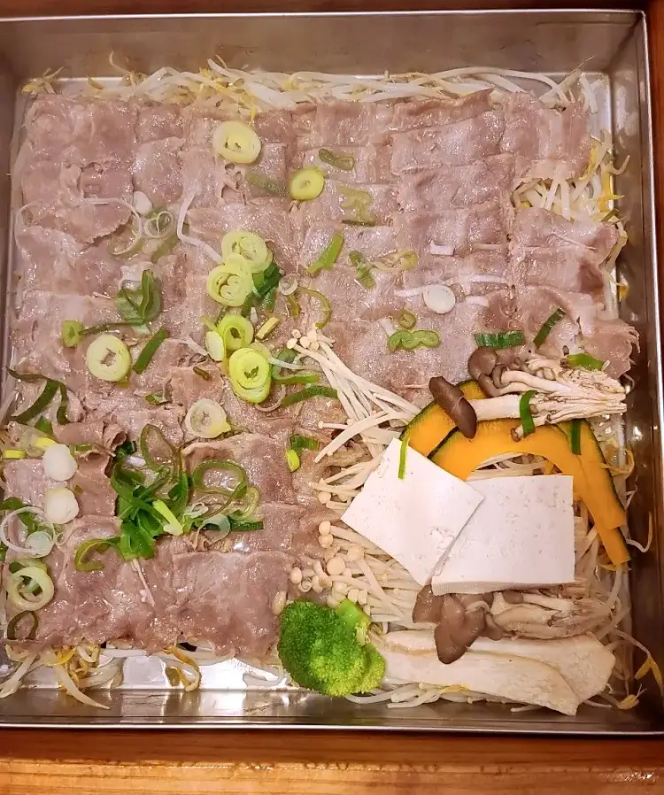 소문의맛집 외식하는날 버스킹 신용재 이베리코 돼지 고기 샤브샤브, 깔끔 담백 편백찜 맛있는 요리 주점 송파구 NC백화점 가든파이브 맛집 위치 메뉴 가격 정보