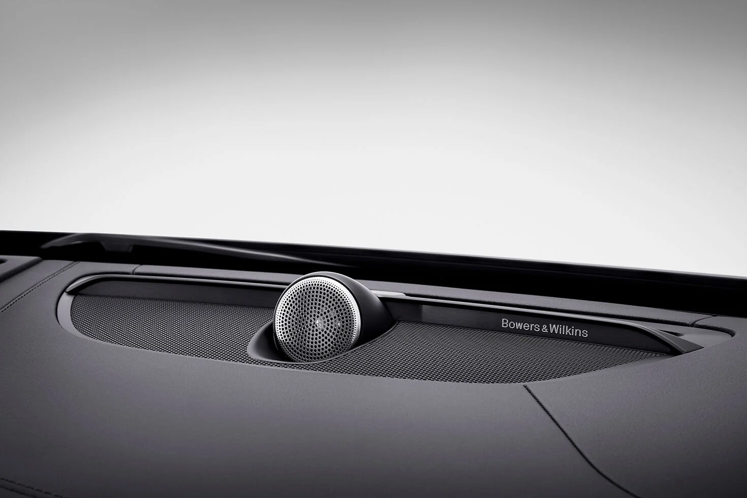 S90