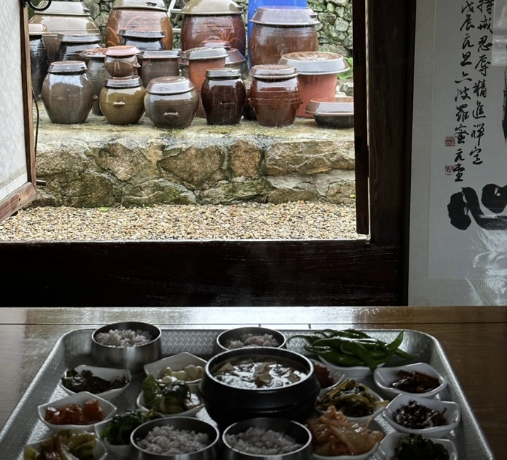 남겨서뭐하게 충남 아산 외암마을 시골밥상 &lsquo;신창댁한식&rsquo;
