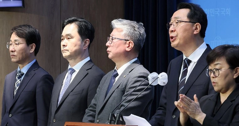 조응천 국회의원 민주당 탈당 최후통첩