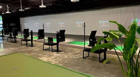 위드골프아카데미 QED