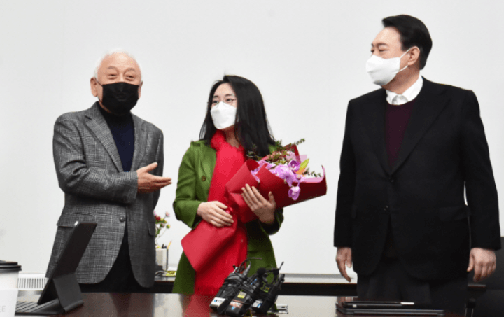 신지예-김한길-윤석열-국민의힘-사진