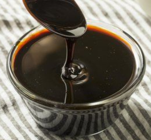 한국의 떡 종류 꿀떡-조청