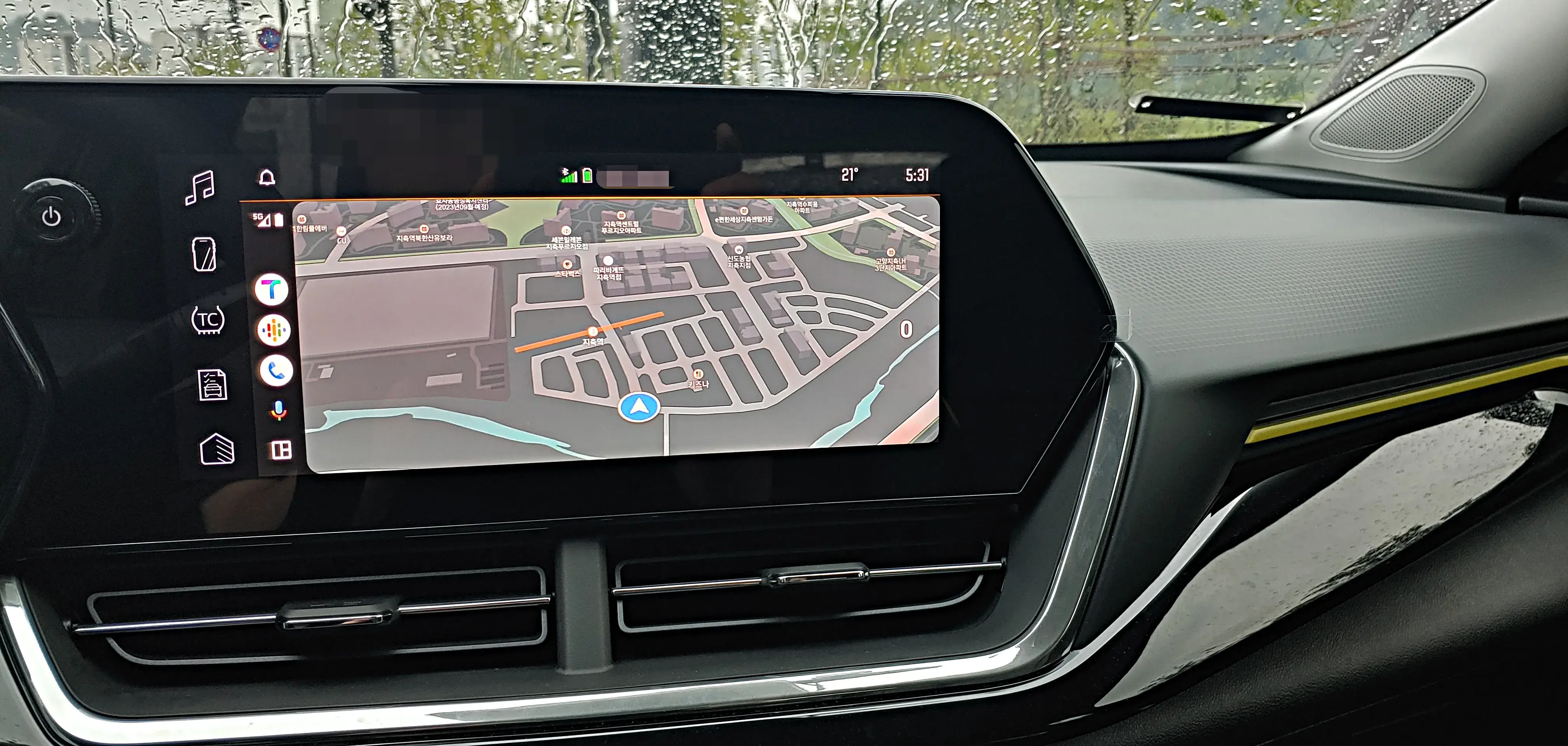 쉐보레 트랙스 크로스오버 내부 및 인테리어