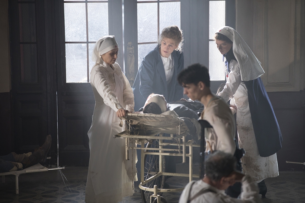 영화-마리퀴리-실화-줄거리-결말-후기-뒷이야기