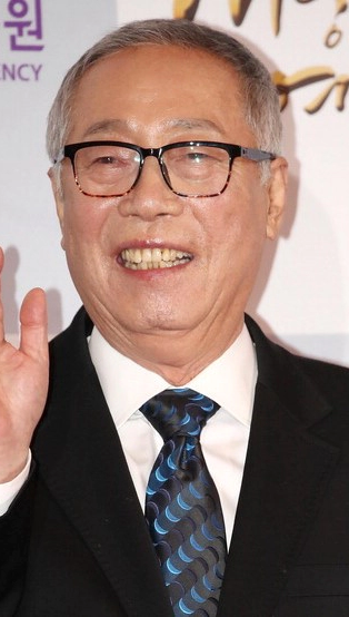 변희봉 프로필