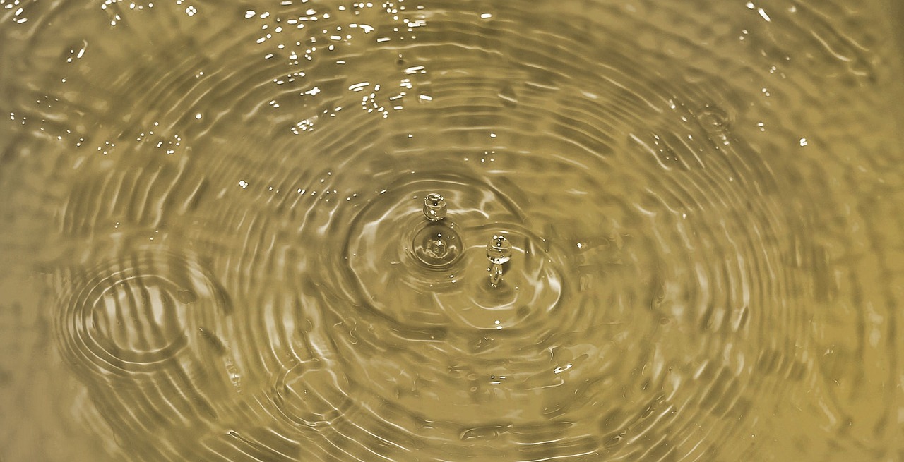 나도 모르게 탈수 중? 수분 부족 신호 7가지