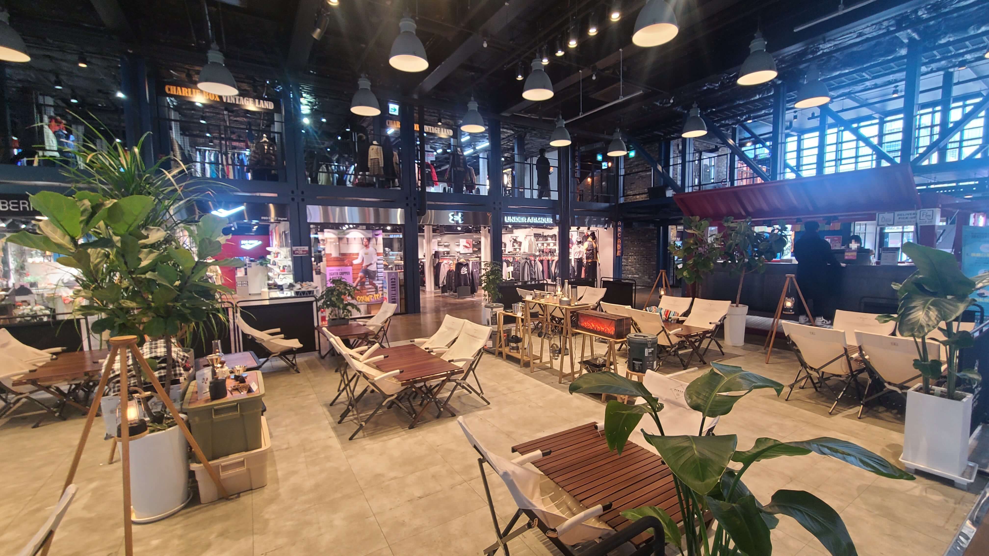 건대-커먼그라운드-내부