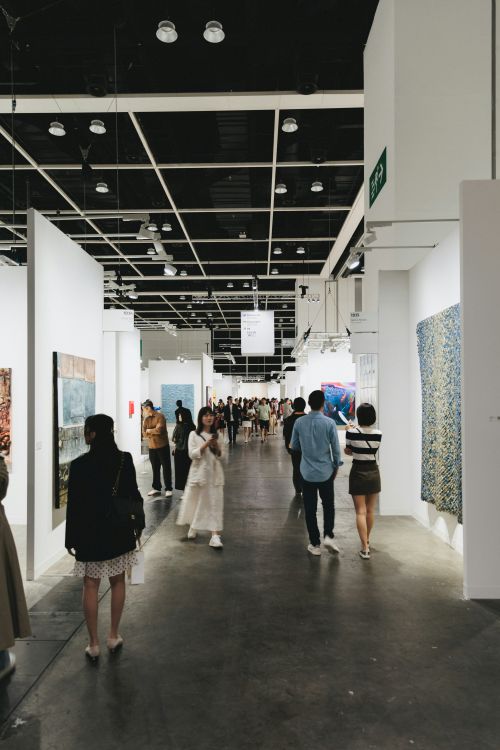 글로벌 아트페어 지역별 특징 : 프리즈, 바젤, 키아프