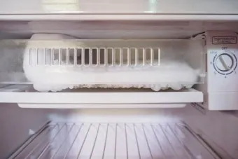 냉장고 냄새 김치통 밀폐와 랩 씌우기 식재료 분리 정리_15