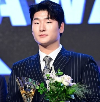 곽빈 프로필