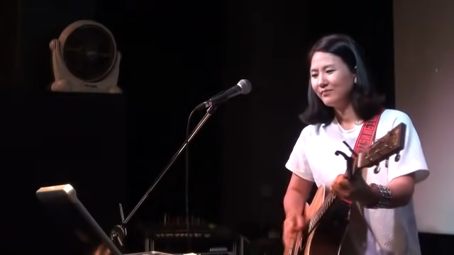 가수 이라희 라이브 부르지마 (김목경) 0-3 screenshot