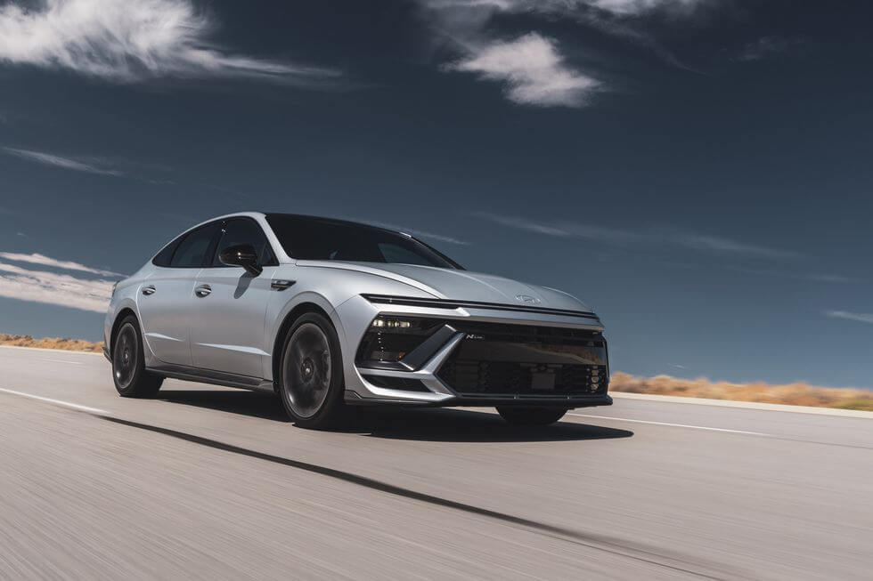 쏘나타 디 엣지 핸드링