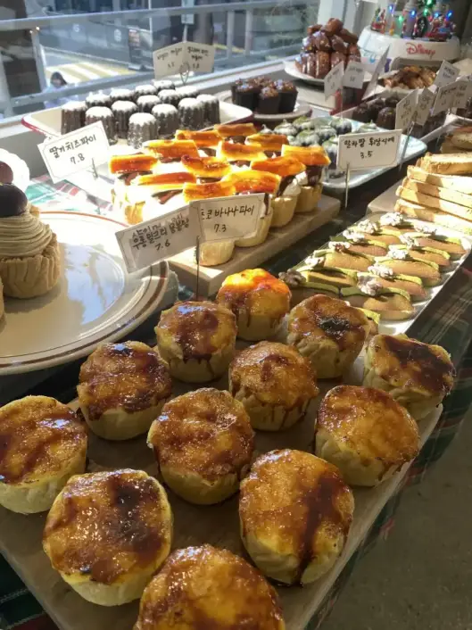 강남역 카페 데이트장소 어퍼앤언더 Upper and Under