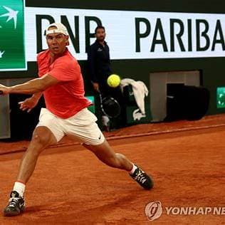 🎾 페더러 vs 조코비치 vs 나달 – 누가 진정한 GOAT인가?