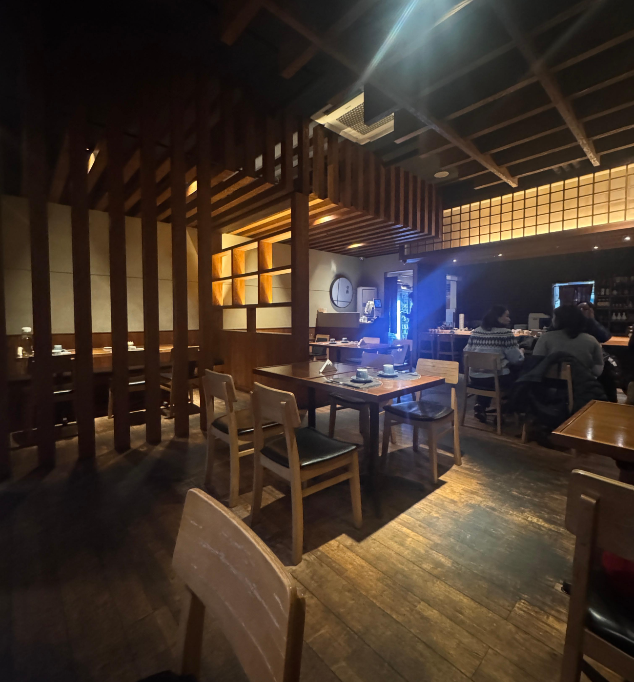 신중동 맛집 이자카야 지아 내부 분위기
