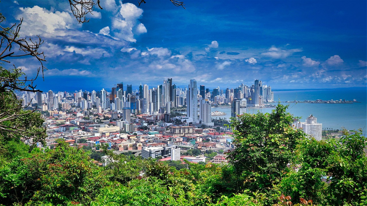 파나마(Panama) 생활비 절약 가이드 — 중앙아메리카의 실속 있는 관문