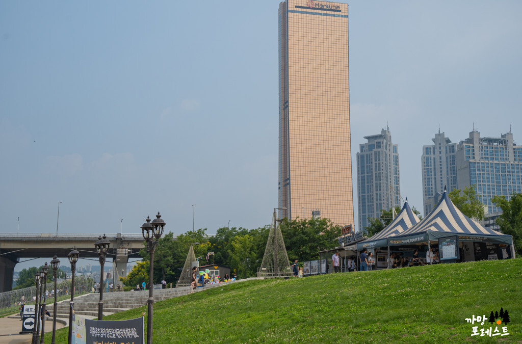 한강 유람선 이크루즈 63빌딩