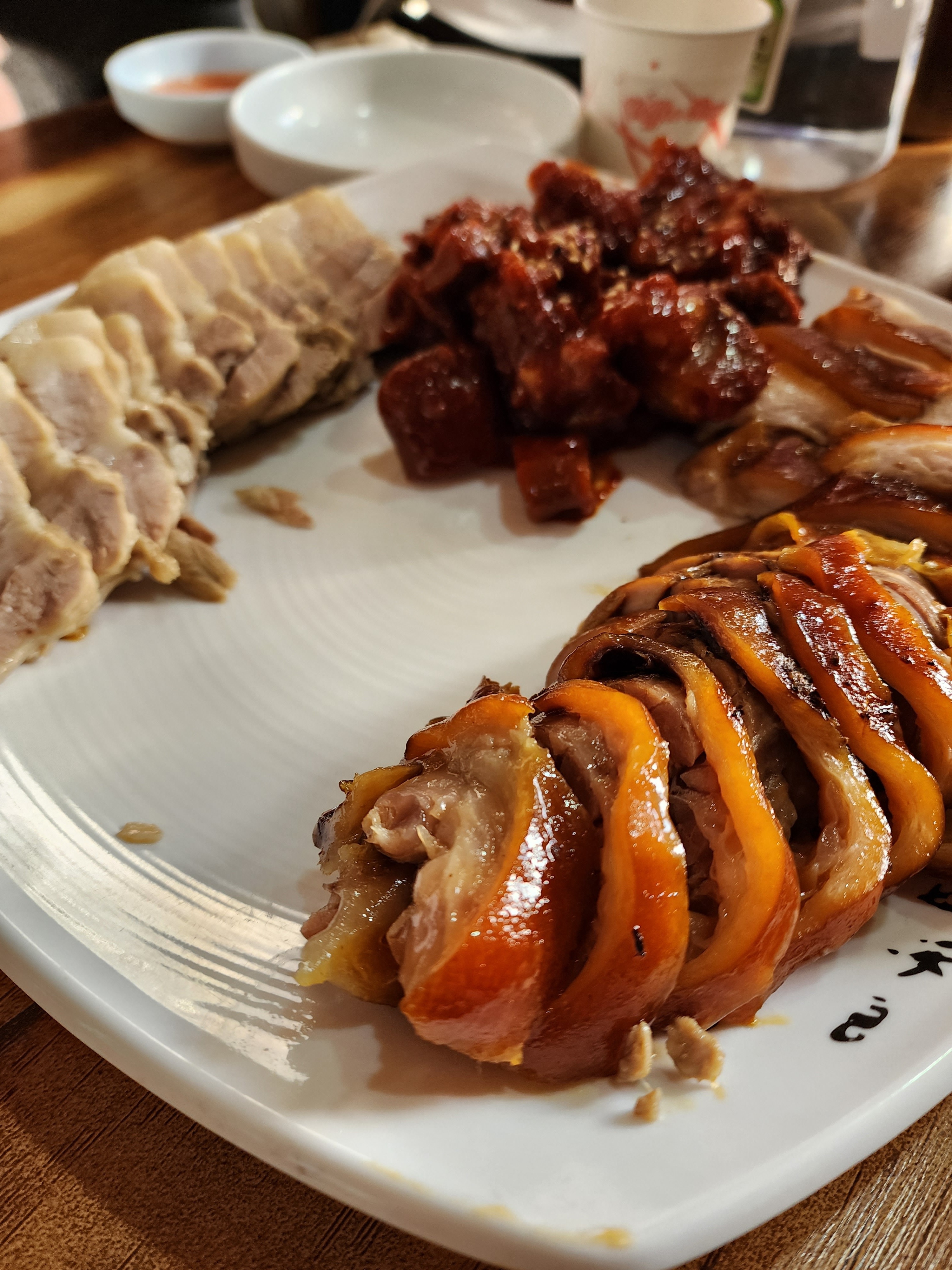 생방송오늘저녁 인천 신포 국제시장 족발 보쌈 감자탕 불족 무한리필 맛집 추천