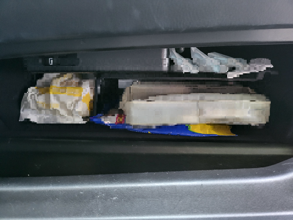 ES300h 실내 에어컨 필터 교체하기