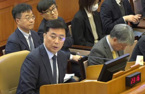 김성훈 변호사 홍장원 조성현