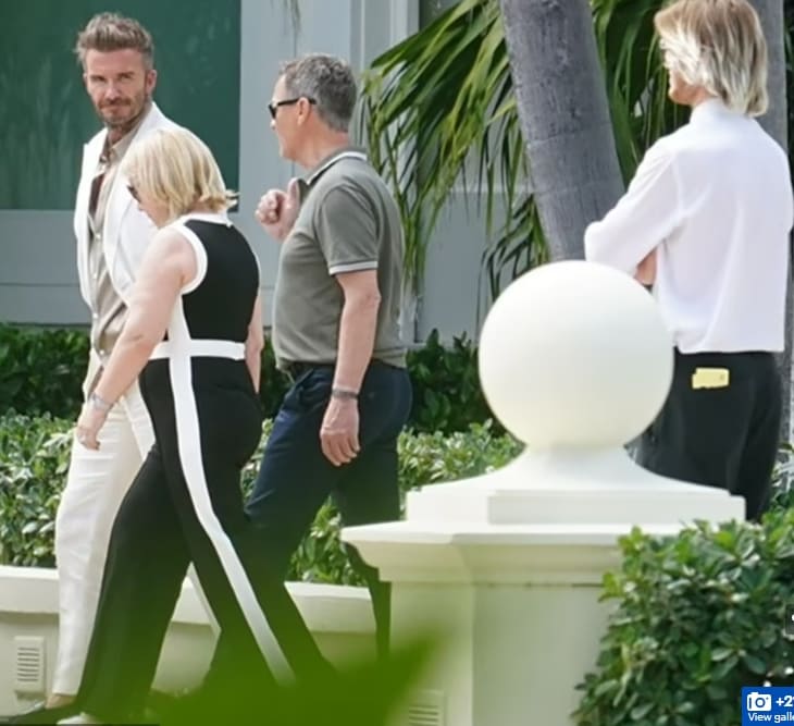 [Newly wed] 베컴 아들의 화려한 결혼 축하행사 VIDEO: Cheeky Brooklyn Beckham pats new wife Nicola Peltz on bottom after David and Victoria gift