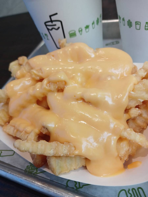 쉑쉑 감자튀김 비주얼