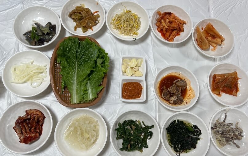 생생정보 할매 밥 됩니까 금남 할매의 머릿고기 백반 과역기사님식당