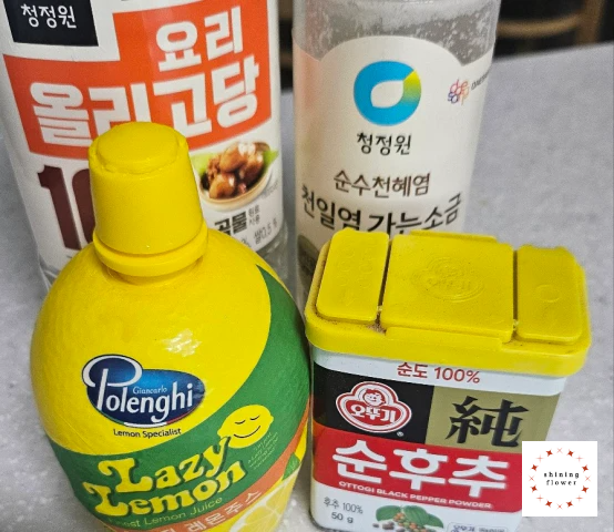 대파크림치즈베이글-부재료-올리고당-소금-레몬즙-후추