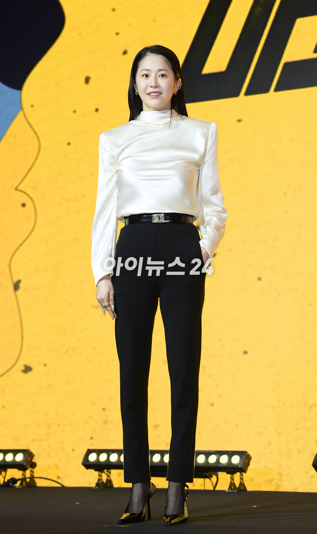 배우 고현정이 16일 오전 서울 종로구 JW메리어트 동대문 스퀘어 서울에서 열린 넷플릭스 시리즈 &#39;마스크걸&#39; 제작발표회에 참석하고 있다. [사진=정소희 기자]