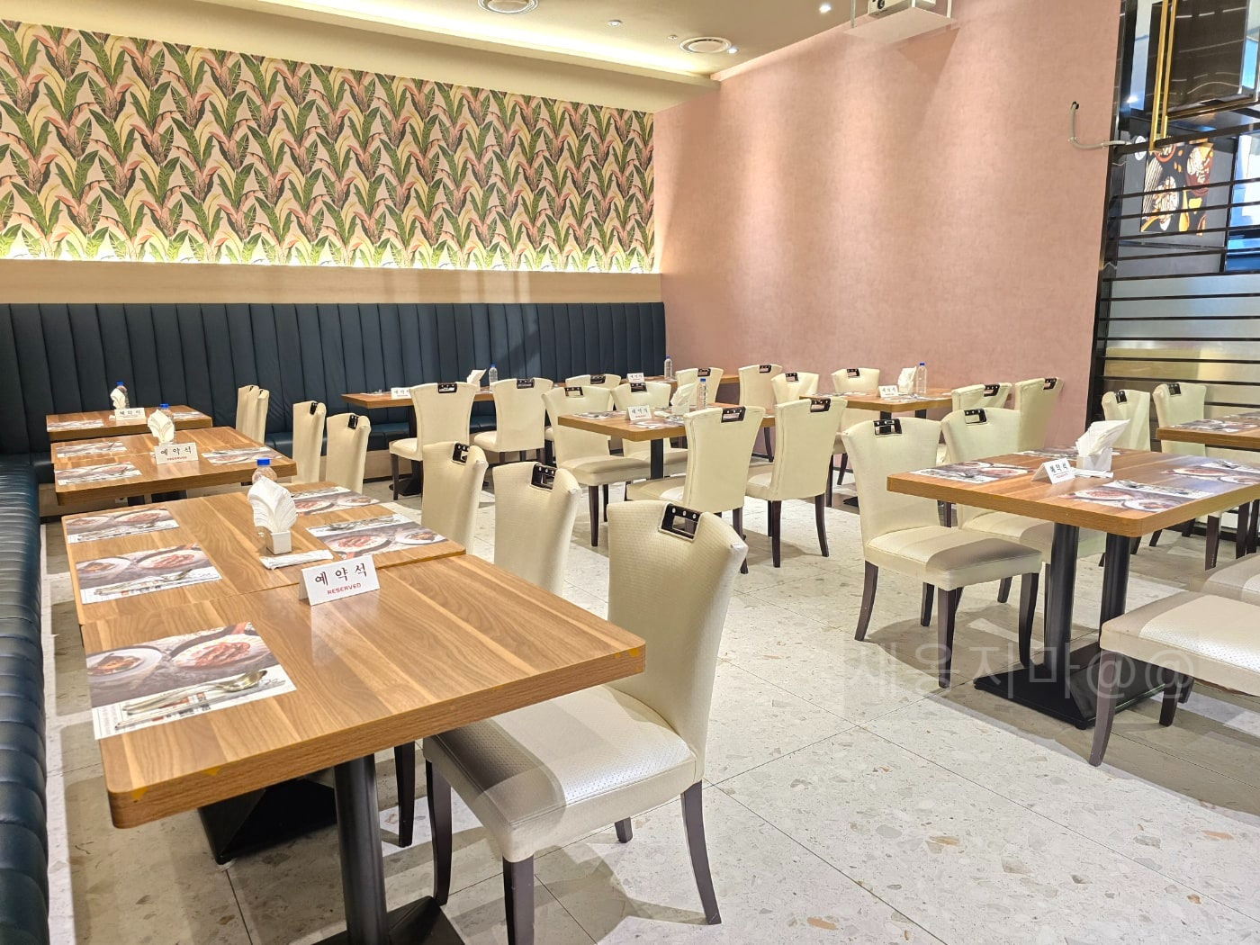 더아리엘-목동점-예약석