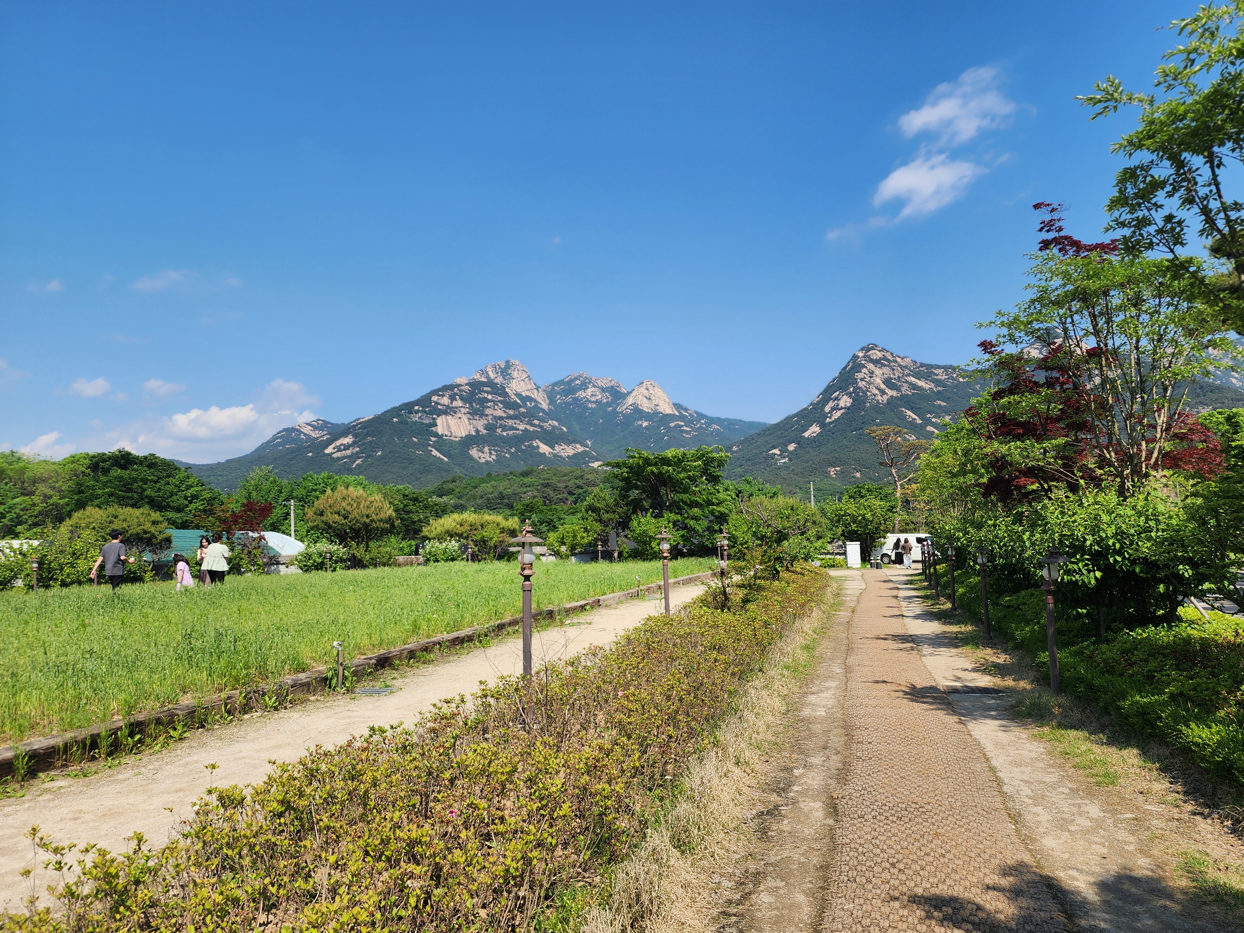 포인트빌 in 북한산로