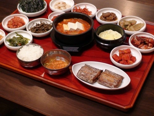 한식 백반 청담골