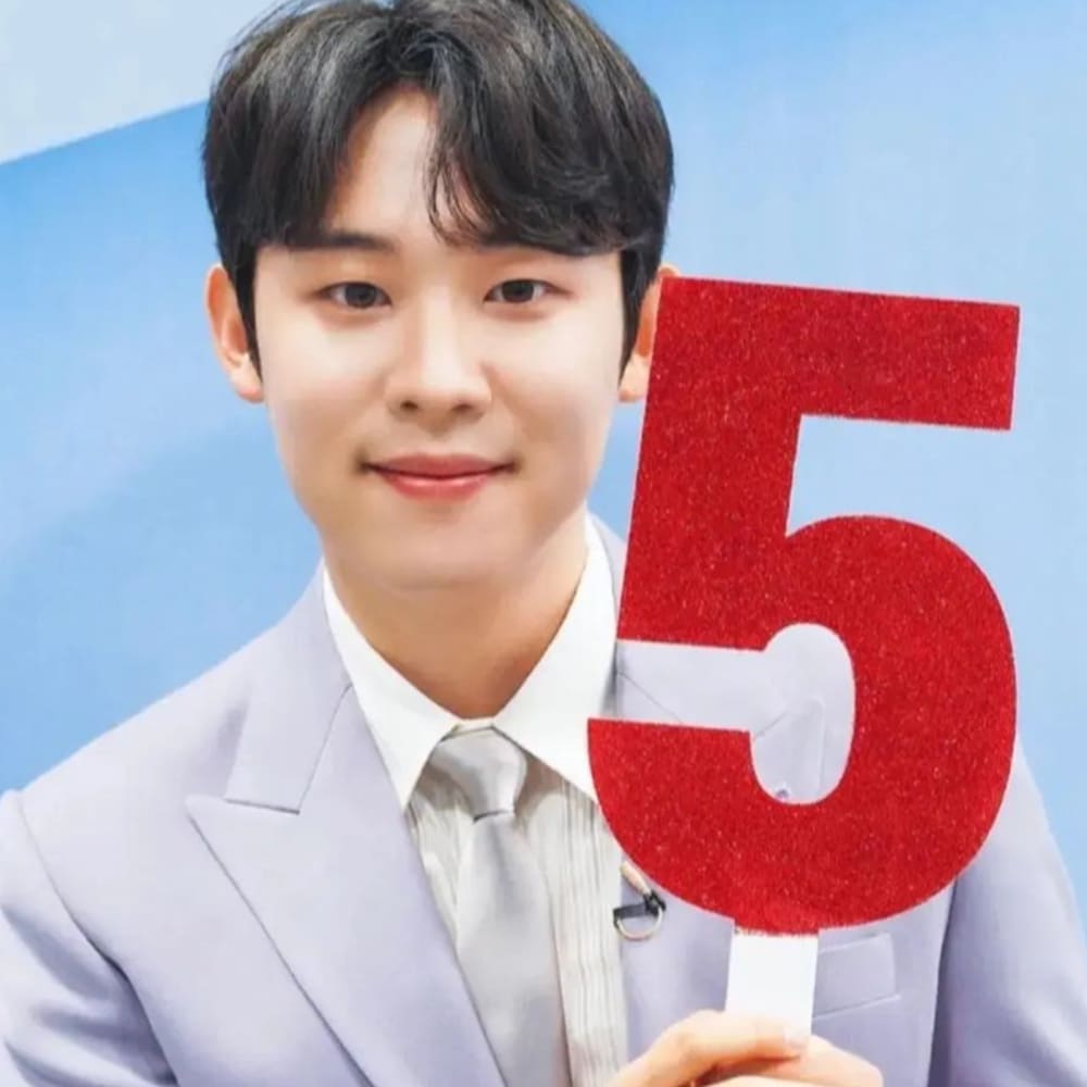 진욱