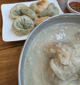 들깨닭한마리칼국수