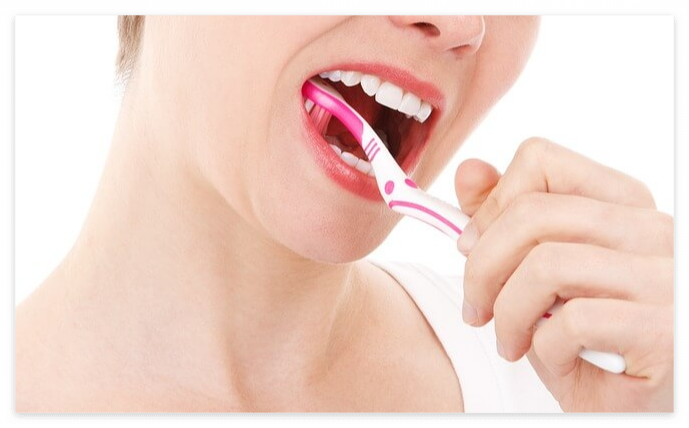 양치질하는여자