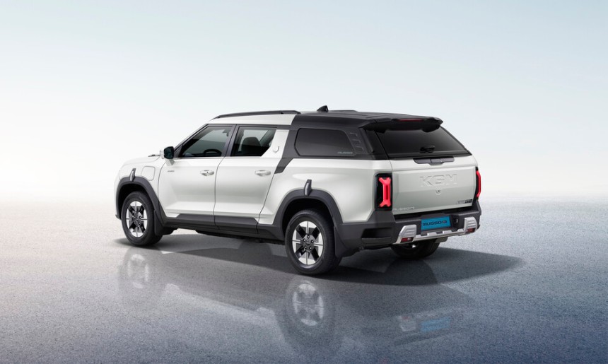 KG모빌리티 무쏘 EV