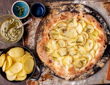 한국의 감자 요리 포테이토 피자