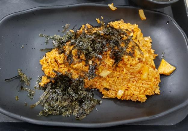 천안휴게소 - 김치철판볶음밥