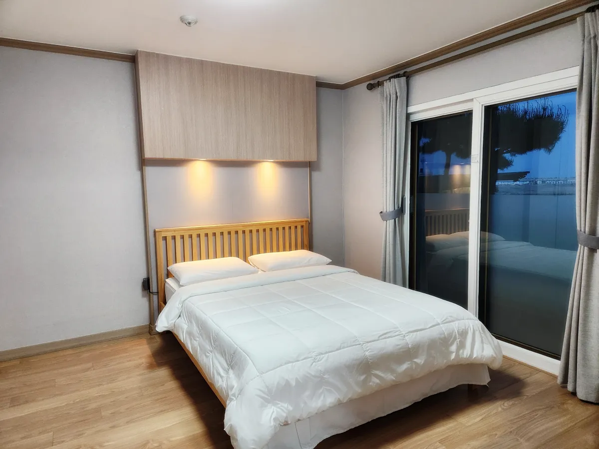 블리스펜션-침대