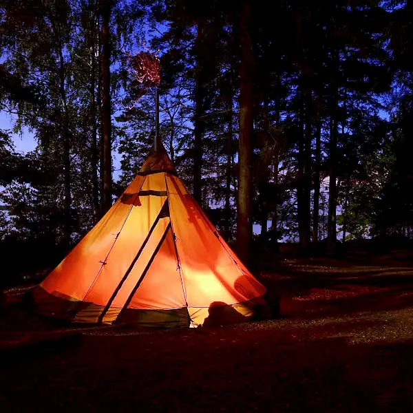 생방송오늘저녁 충북 진천 5성급 장박지 솔로 캠퍼 새해 첫 겨울 별장 캠핑장 캠핑 가볼만한 곳 추천