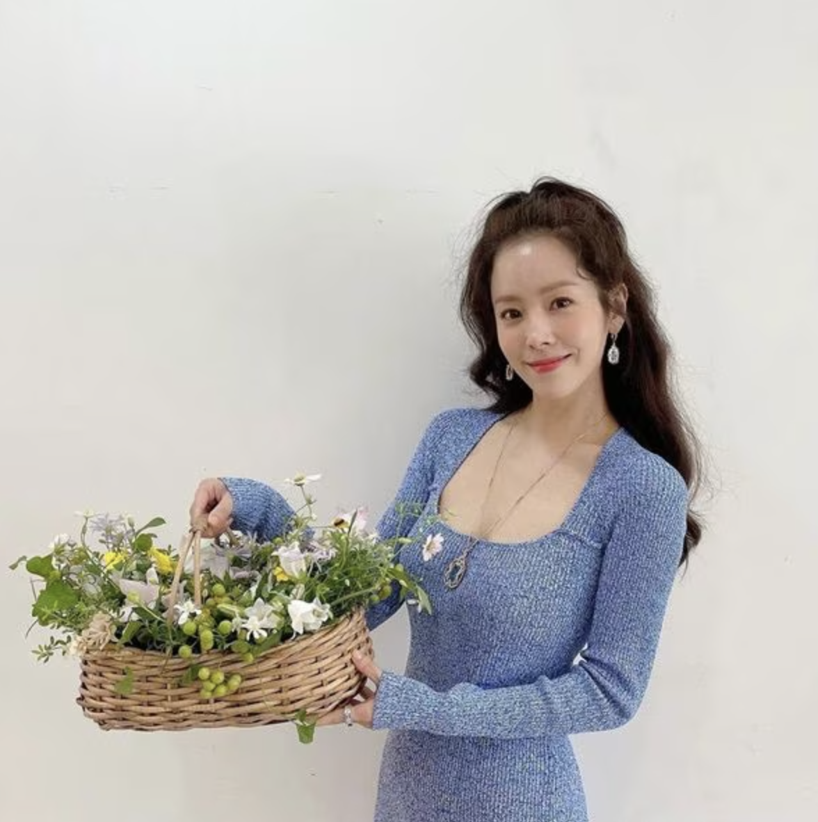 한지민17