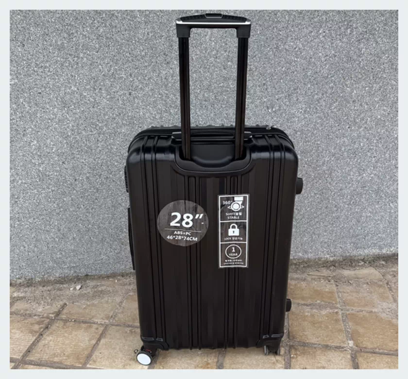 일주일 여행캐리어 28인치