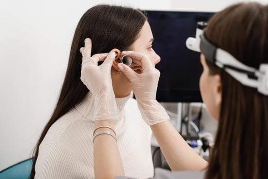 귀 질환 예방 방법: 건강한 청력을 지키는 팁
