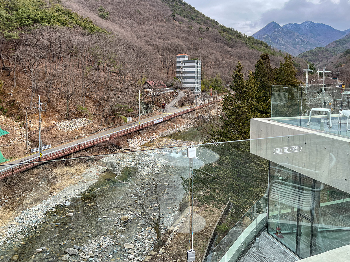 양산 아미드포레 4층