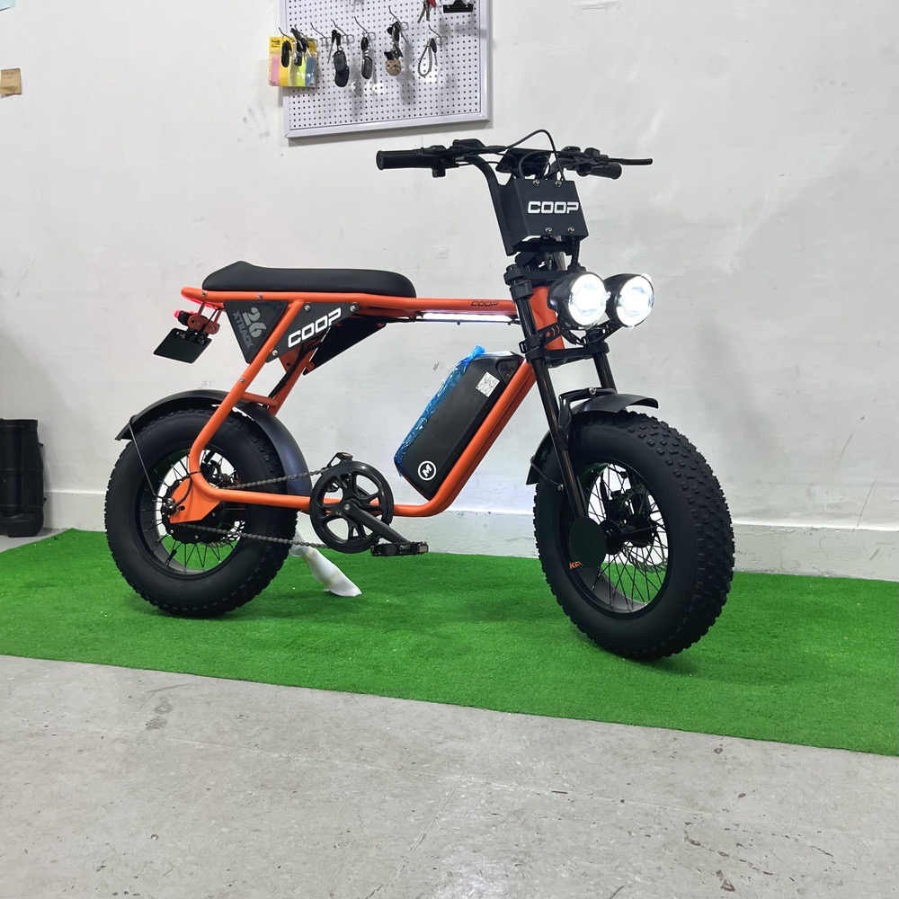 자토바이 매장 - AU테크 엑스트랙 몬스터 쿱